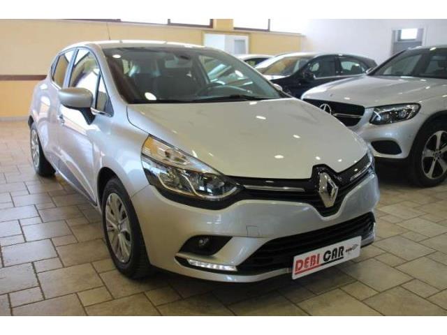 RENAULT CLIO SPORTER Navi Euro 6 Neopatentati