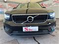 VOLVO XC40 T2 Geartronic Momentum Core "CAR PLAY"