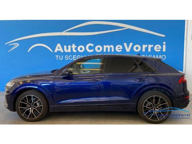 AUDI Q8 45 TDI quattro tiptronic