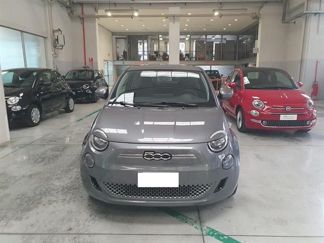 FIAT 500 ELECTRIC 500 Icon Berlina 42 kWh