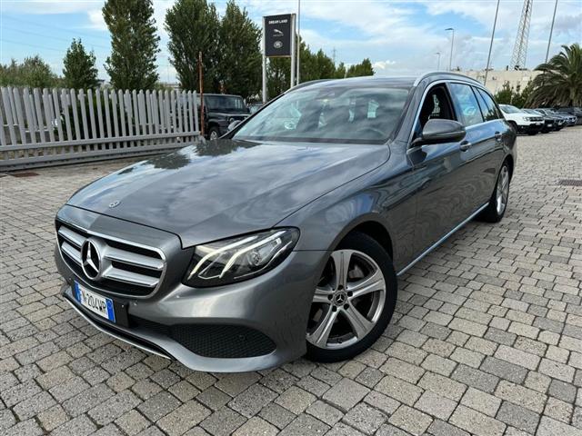 MERCEDES Classe E Station Wagon E SW 220 d Sport auto