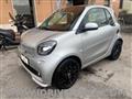 SMART FORTWO 70 1.0  Superpassion. ?Iva esposta?