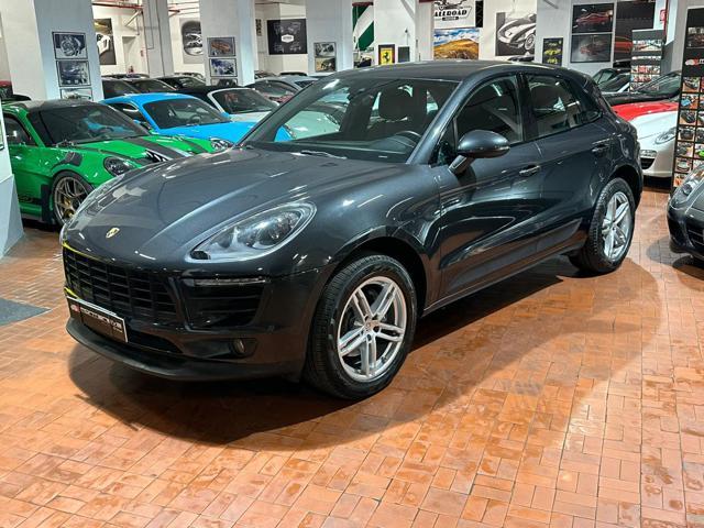 PORSCHE MACAN 2.0