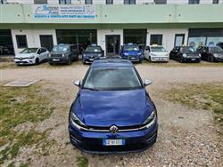 VOLKSWAGEN Golf 1.0 TSI 110CV 5p. R-Line