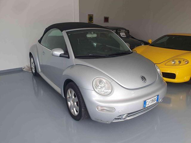 VOLKSWAGEN NEW BEETLE 1.6 Cabrio