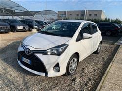 TOYOTA YARIS 1.0 5 porte Lounge