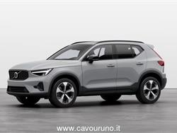 VOLVO XC40 B4 automatico Ultimate Dark