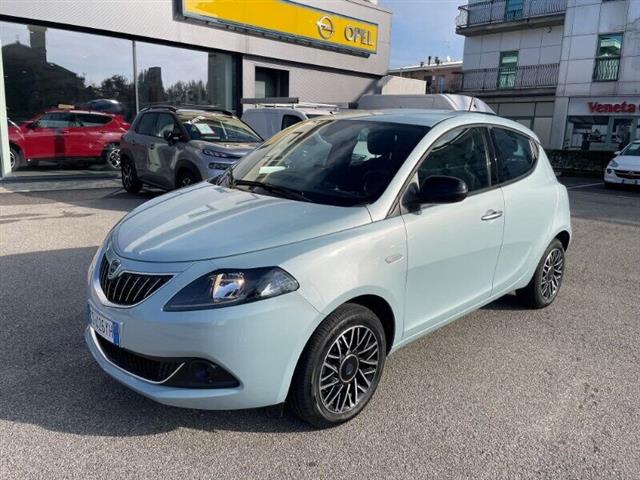 LANCIA YPSILON 1.0 FireFly 5 porte S&S Hybrid Silver Plus