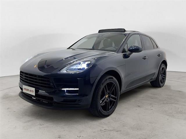 PORSCHE MACAN 2.0