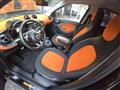 SMART FORFOUR TOTAL BLACK NAVI SENSORI PADDLE BRACCIOLO!