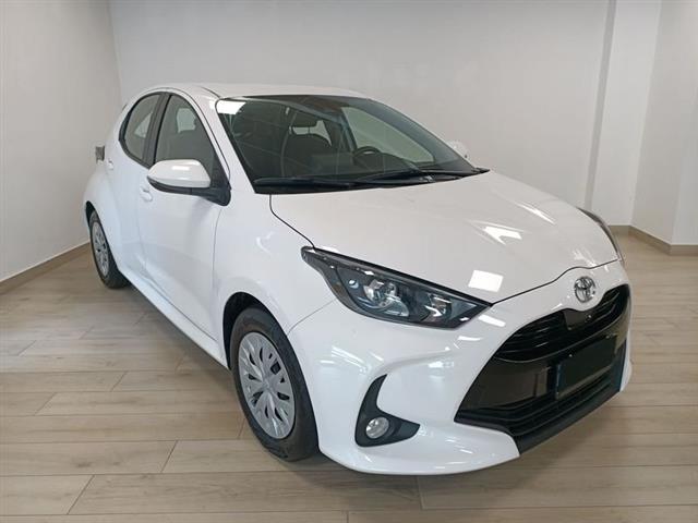 TOYOTA YARIS 4ª serie 1.0 5 porte Active