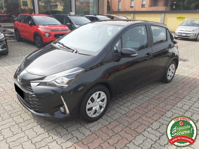 TOYOTA YARIS 1.0 5 porte Active NEOPATENTATI