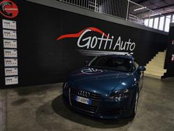AUDI TT 2.0 TFSI S TRONIC SERVICE