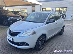 LANCIA YPSILON 1.0 firefly hybrid Gold ADATTA A NEOPATENTATI