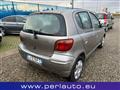 TOYOTA YARIS 1.0i 16V cat 5 porte Sol