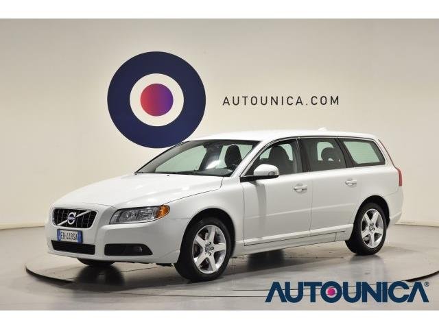 VOLVO V70 2.4 D5 GEARTRONIC KINETIC