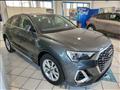 AUDI Q3 35 TDI quattro S tronic S line edition