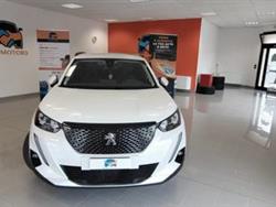 PEUGEOT 2008 PureTech 130 S&S Allure Navi Pack