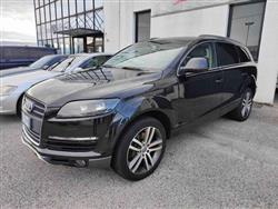 AUDI Q7 3.0 V6 TDI 233CV quattro tiptronic