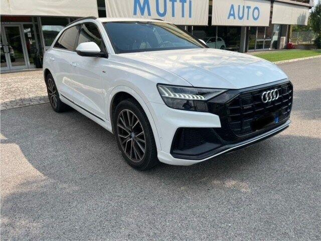 AUDI Q8 50 TDI 286 CV quattro tiptronic Sport