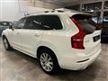 VOLVO XC90 D5 AWD Geartronic 7 posti Momentum