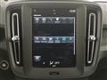 VOLVO XC40 T2 Geartronic Momentum Core