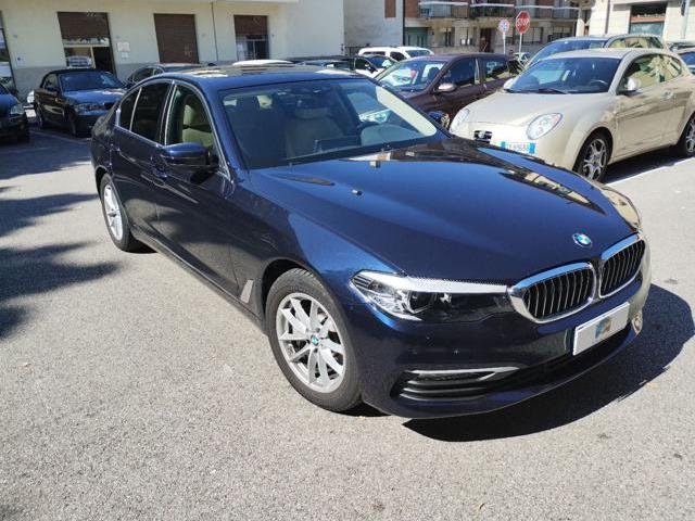 BMW SERIE 5 d xDrive 249CV Luxury