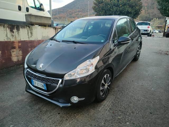 PEUGEOT 208 (2012) 1.6 e-HDi 92CV 3p. Allure