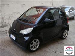 SMART Fortwo 1000 52 kW MHD coupÃ© pulse