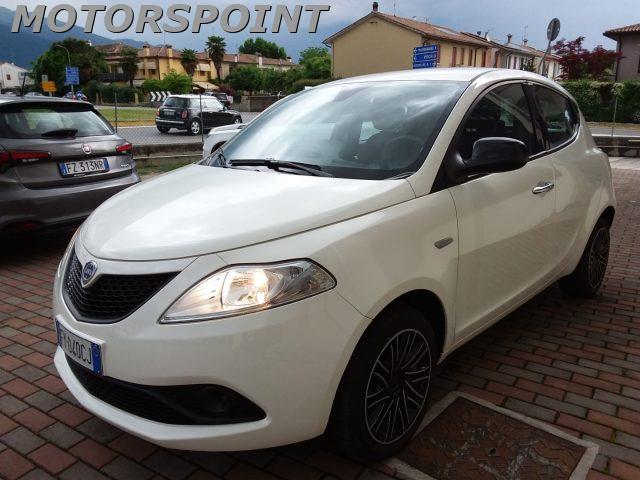 LANCIA YPSILON 1.2 69 CV 5 porte S&S Gold