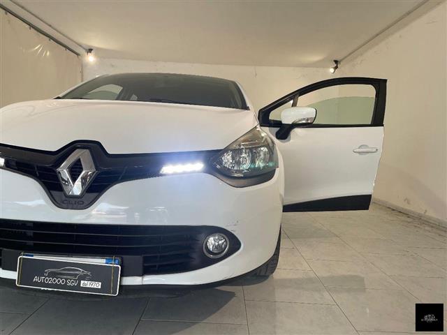 RENAULT Clio 1.5 dCi 8V 75 CV S&S 5p. Duel