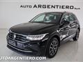 VOLKSWAGEN TIGUAN 2.0 TDI 150 CV SCR DSG Life SOLI 57.759KM!!!