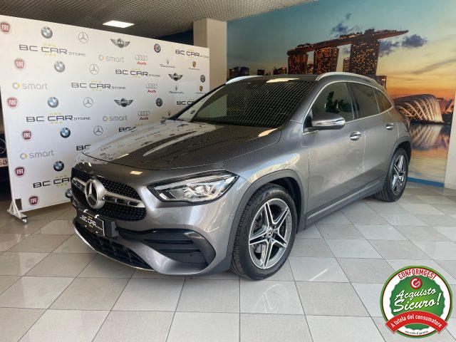 MERCEDES CLASSE GLA d Auto Premium AMG *Uffic. M-benz