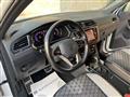 VOLKSWAGEN TIGUAN 2.0 TDI 150 CV SCR DSG R-Line LUCI AMBIENTE