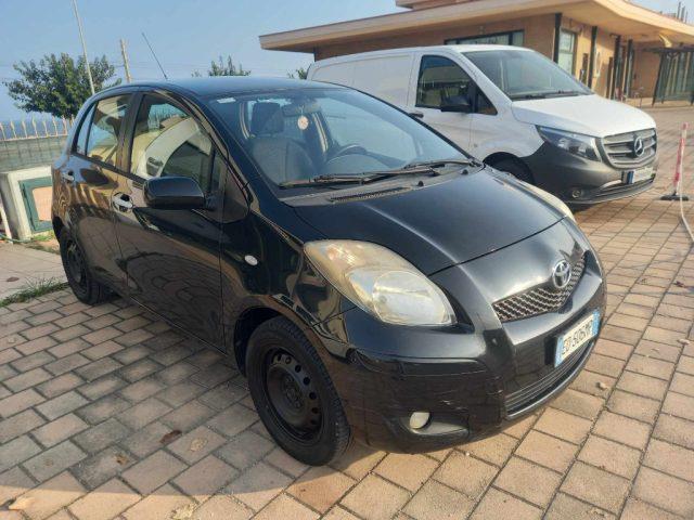 TOYOTA YARIS 1.0 5 porte Now GPL