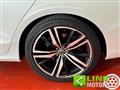 VOLVO V60 D4 Geartronic R-Design PRENOTATA