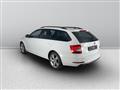 SKODA OCTAVIA III 2017 Wagon -  Wagon 1.5 g-tec Executive 130cv