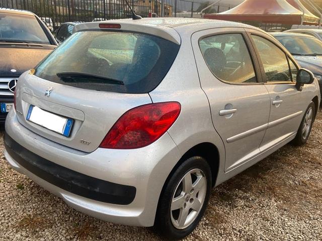 PEUGEOT 207 8V 75CV 5p. En. Sport ECO GPL