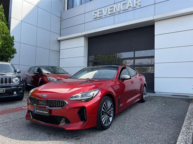 KIA STINGER 2.2 CRDi AWD AT8 GT Line