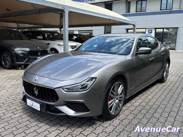 MASERATI GHIBLI mhev 330cv GT GRANSPORT IVA ESPOSTA UFF. ITALIANA