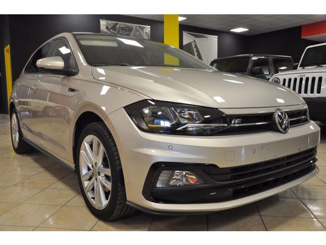 VOLKSWAGEN POLO 1.6 TDI 5p.**R-LINE/TETTO/NAVI/VIRTUAL/OK NEOPAT**