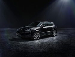 PORSCHE CAYENNE 3.0 V6 E-Hybrid Platinum Edition