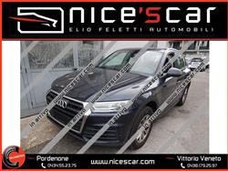 AUDI Q5 35 TDI quattro S tronic Business Sport