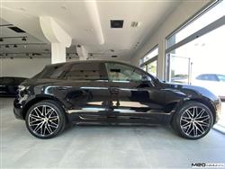 PORSCHE Macan 2.0 T