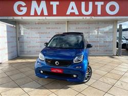 SMART FORTWO 0.9 BRABUS XCLUSIVE TWINAMIC TURBO CABRIO