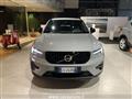 VOLVO XC40 B3 automatico Plus Dark