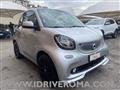 SMART FORTWO 70 1.0  Superpassion. ?Iva esposta?