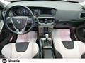 VOLVO V40 CROSS COUNTRY V40 Cross Country D3 Geartronic Momentum