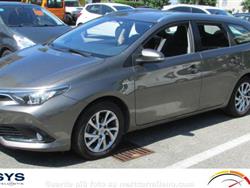 TOYOTA AURIS 1.8 Hybrid Lounge