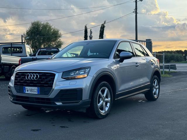 AUDI Q2 30 TDI Business